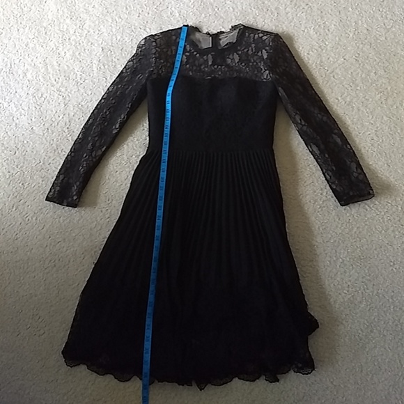 J J House Dress - Picture 7 of 8